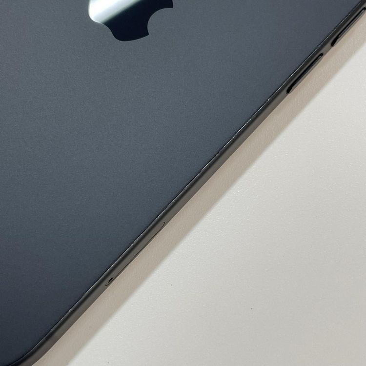 iPhone 15 128GB �֥�å� SIM���å������