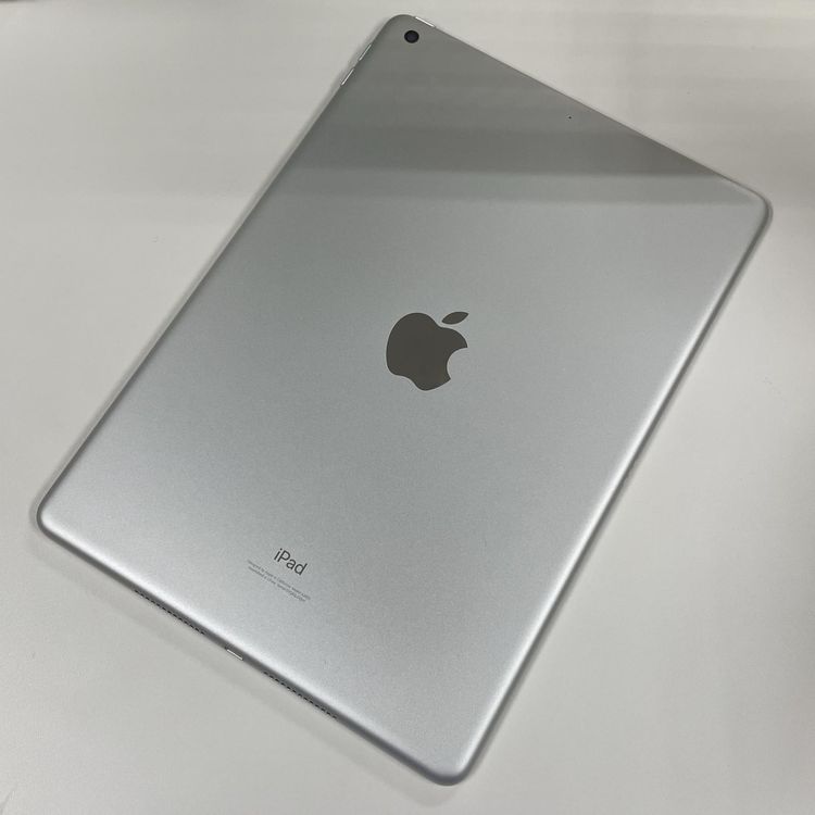 iPad ��9���� WiFi 64GB ���ڡ������쥤 SIM���å������