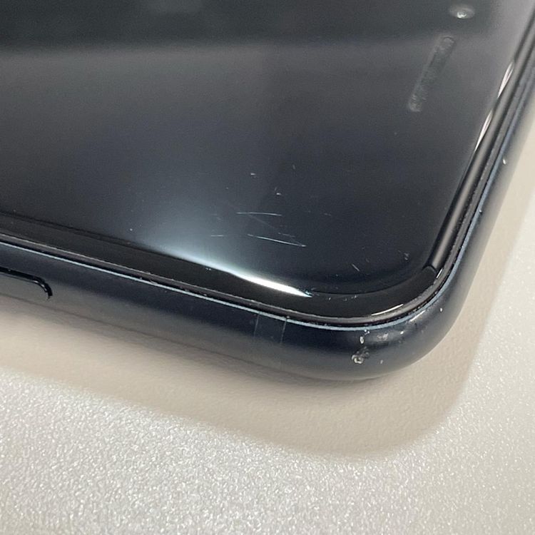 ���������¡��� iPhone SE(��3����) 64GB �ߥåɥʥ��� SIM���å������