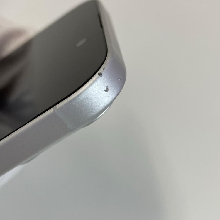 iPhone 16 128GB �ۥ磻�� SIM���å������