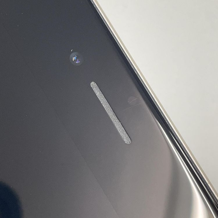 ���������¡��� iPhone SE(��3����) 64GB �������饤�� SIM���å������