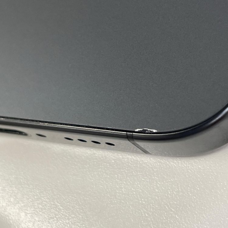 iPhone 16 Pro Max 256GB �֥�å������˥��� SIM���å������