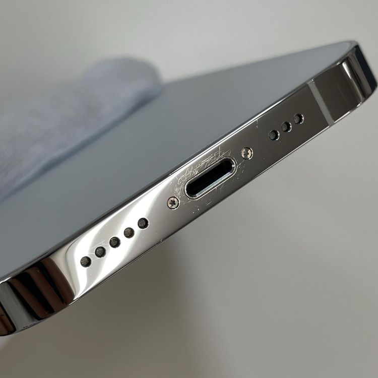 iPhone 14 Pro 128GB ����С� SIM���å������