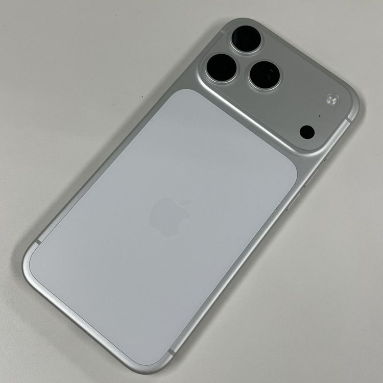 iPhone 17 Pro Max 512GB ����С� SIM���å������