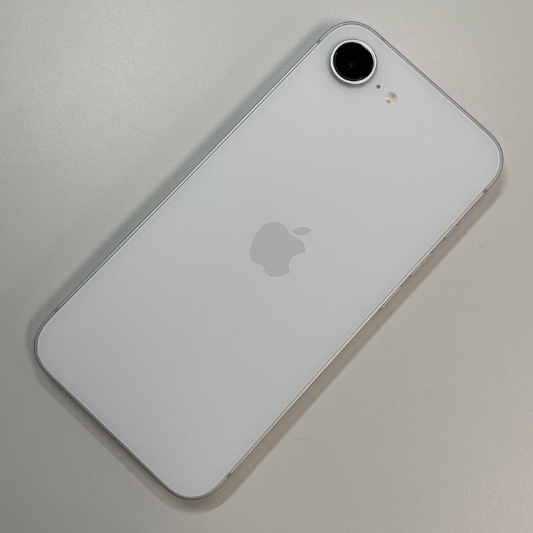 iPhone 17e 256GB �ۥ磻�� SIM���å������