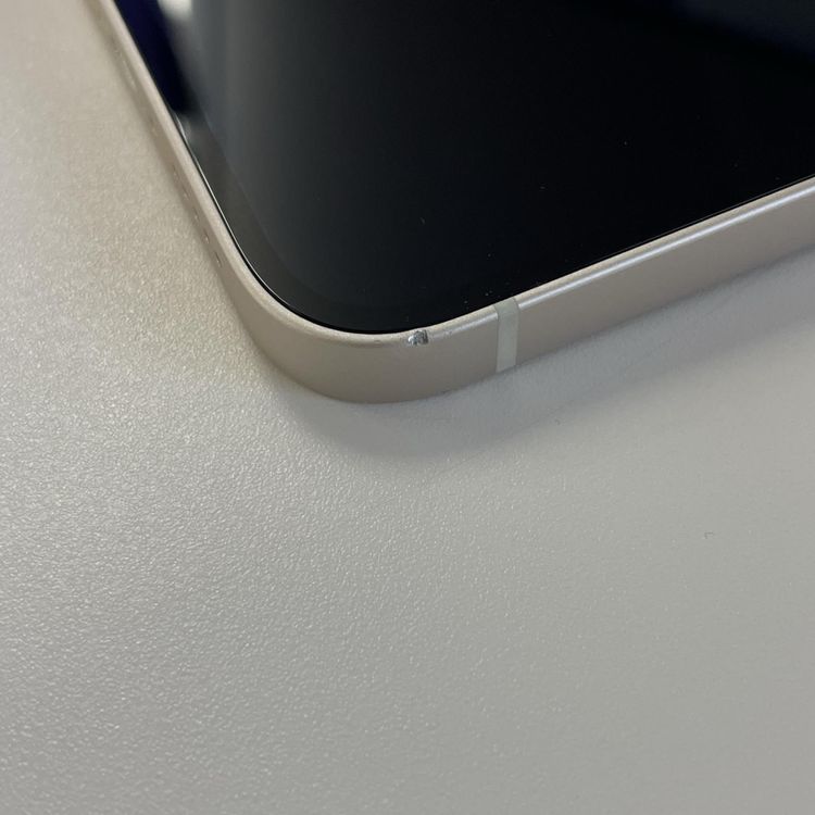 iPhone 13 128GB �������饤�� SIM���å������