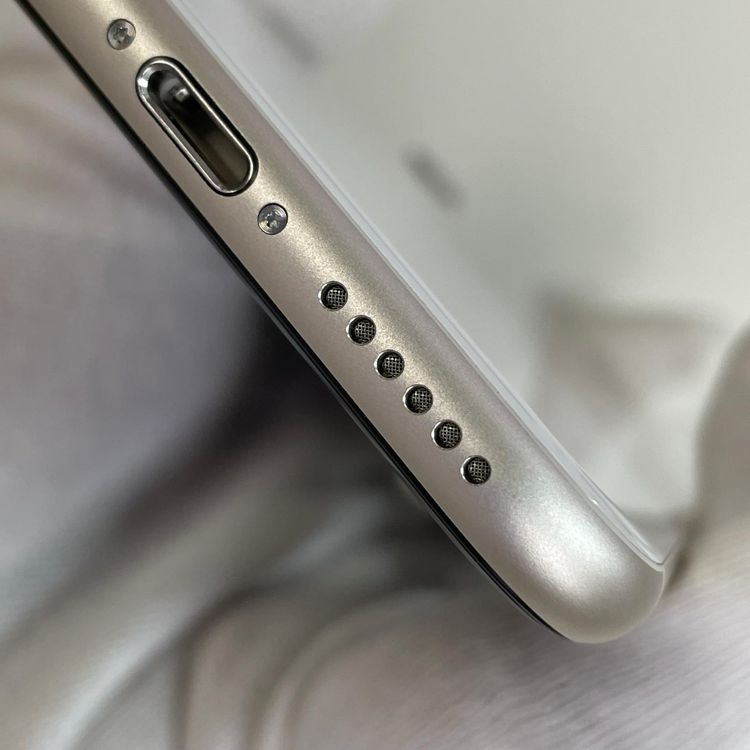 ���������¡��� iPhone SE(��3����) 64GB �������饤�� SIM���å������