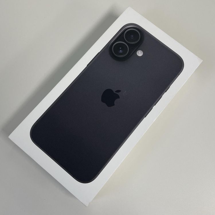 iPhone 16 128GB �֥�å� SIM���å������