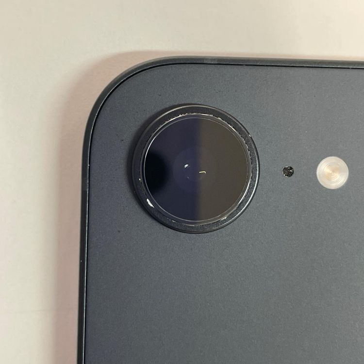 ���������¡��� iPhone 16e 512GB �֥�å� SIM���å������