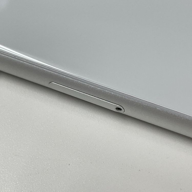 ¡ iPhone 8 64GB С SIMå