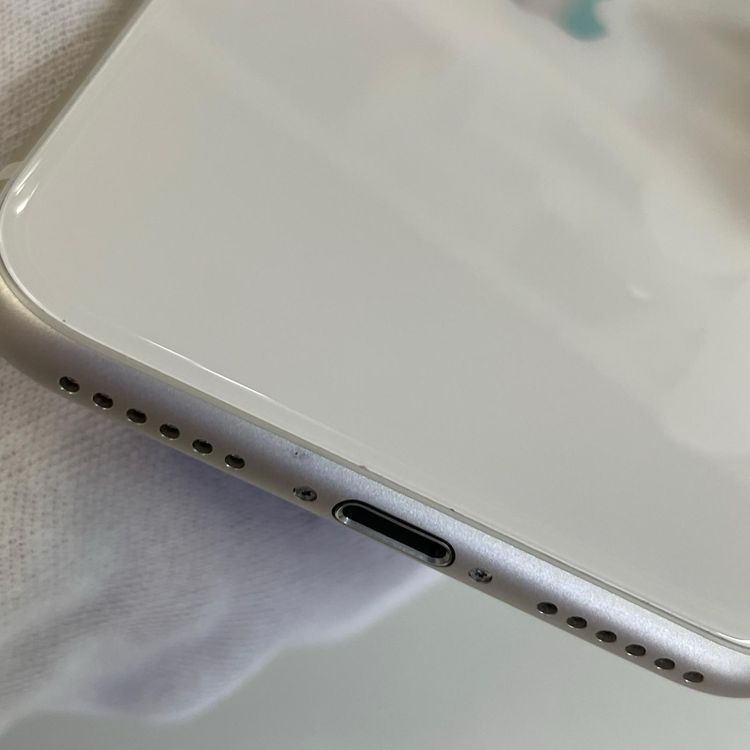 ���������¡��� iPhone SE(��3����) 64GB �������饤�� SIM���å������