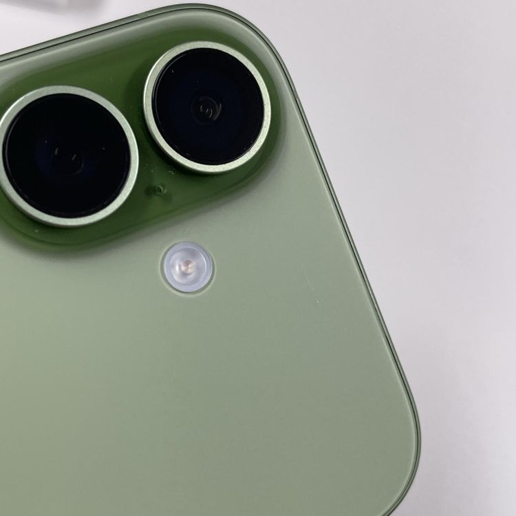 iPhone 17 256GB ������ SIM���å������