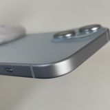 iPhone 15 256GB �֥롼 SIM���å������