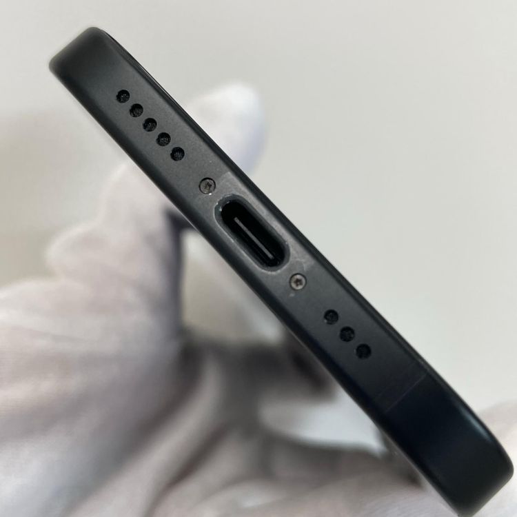 ���������¡��� iPhone 15 128GB �֥�å� SIM���å������