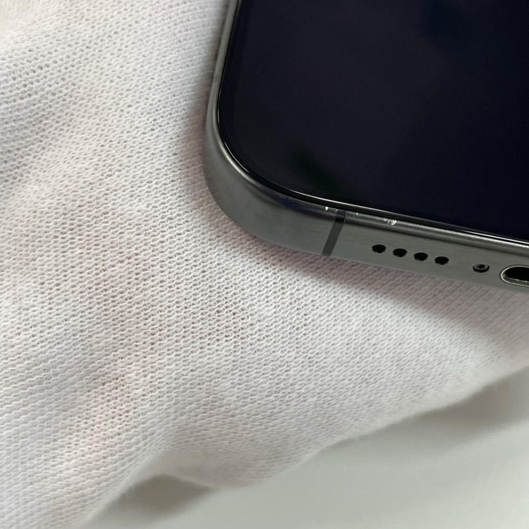 ���������¡��� iPhone 15 Pro Max 256GB �֥�å������˥��� SIM���å������