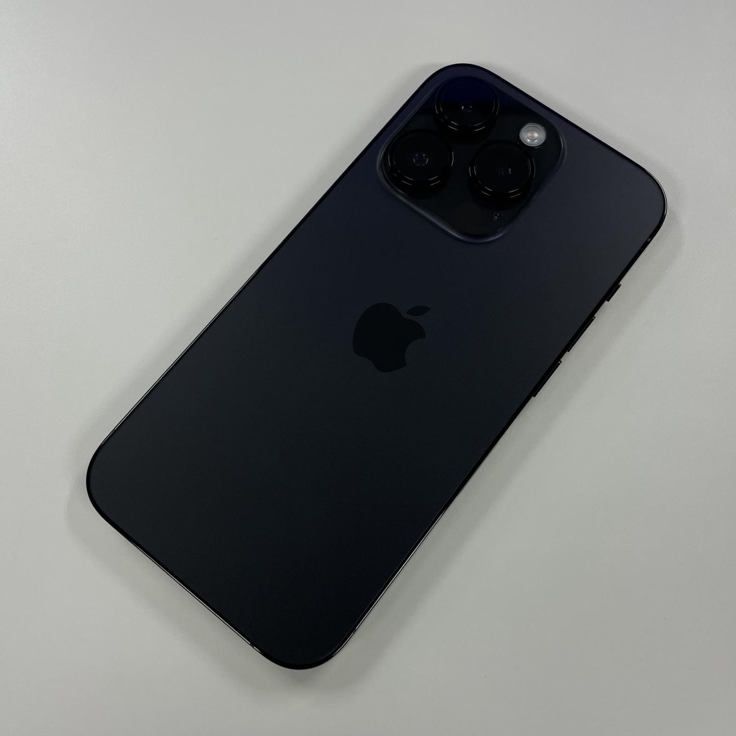 ムスビー｜☆利用制限〇☆ iPhone 14 Pro 128GB スペースブラック SIM 