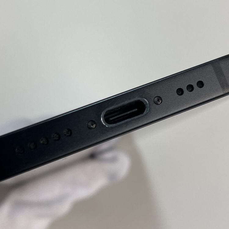 ���������¡��� iPhone 16e 128GB �֥�å� SIM���å������