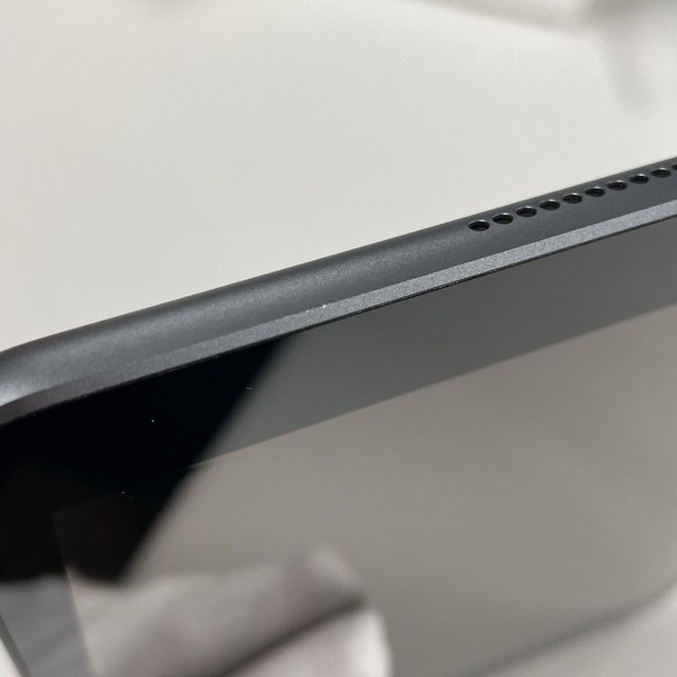 ���������¡��� iPad ��7���� WiFi+Cellular 32GB ���ڡ������쥤 SIM���å������