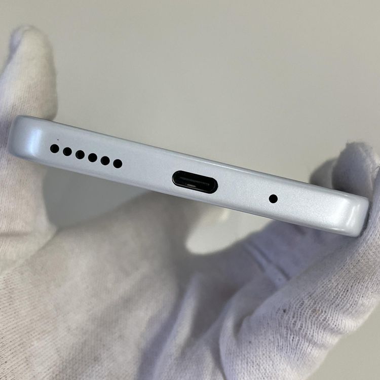 ���������¡��� Libero 5G IV A302ZT �ۥ磻�� SIM���å������