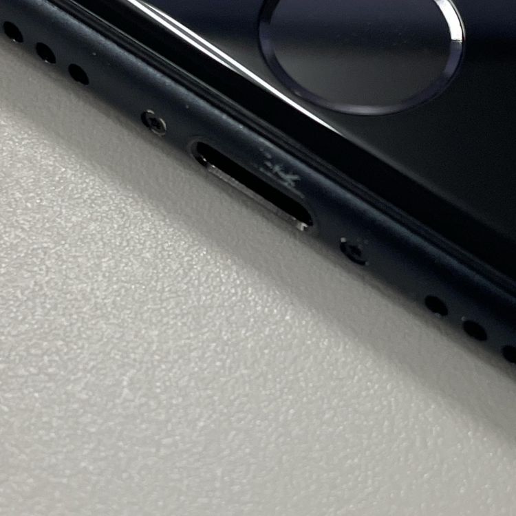 iPhone SE(3) 64GB ߥåɥʥ SIMå