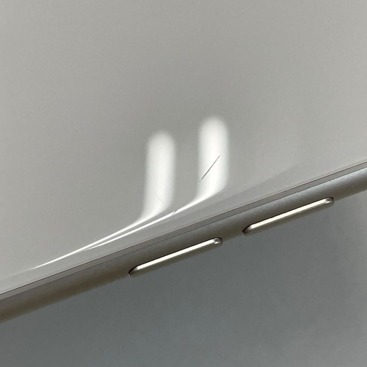 ���������¡��� iPhone SE(��3����) 64GB �������饤�� SIM���å������
