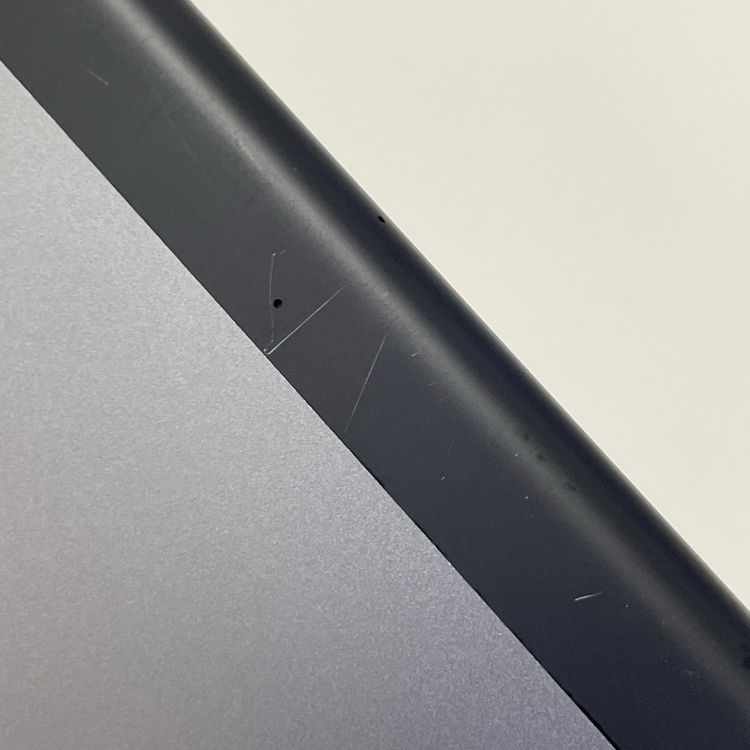 iPad ��8���� WiFi+Cellular 32GB ���ڡ������쥤 SIM���å������