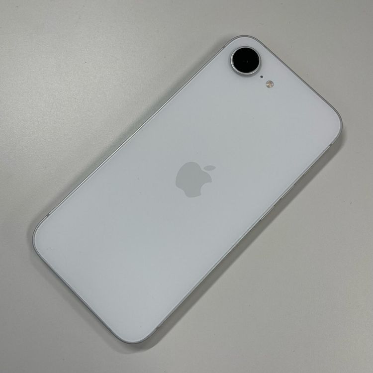 ���������¡��� iPhone 16e 128GB �ۥ磻�� SIM���å������