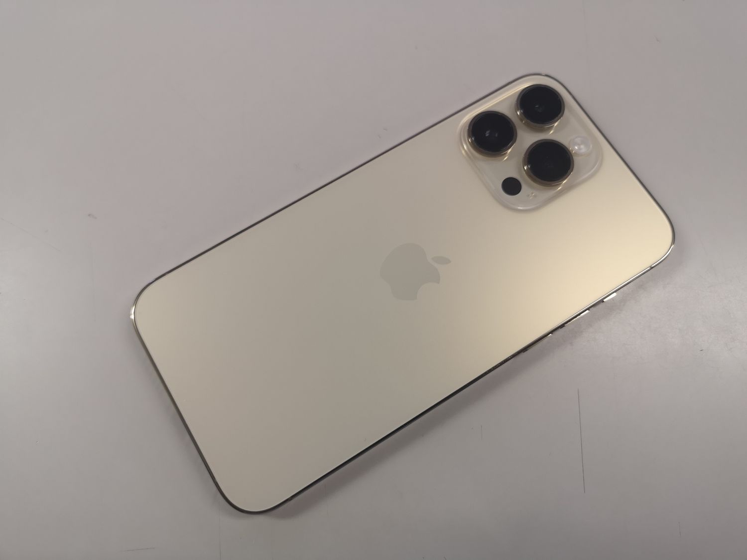 ムスビー｜国内版SIMフリー iPhone 14 Pro MAX 128GB ゴールド 電池100  