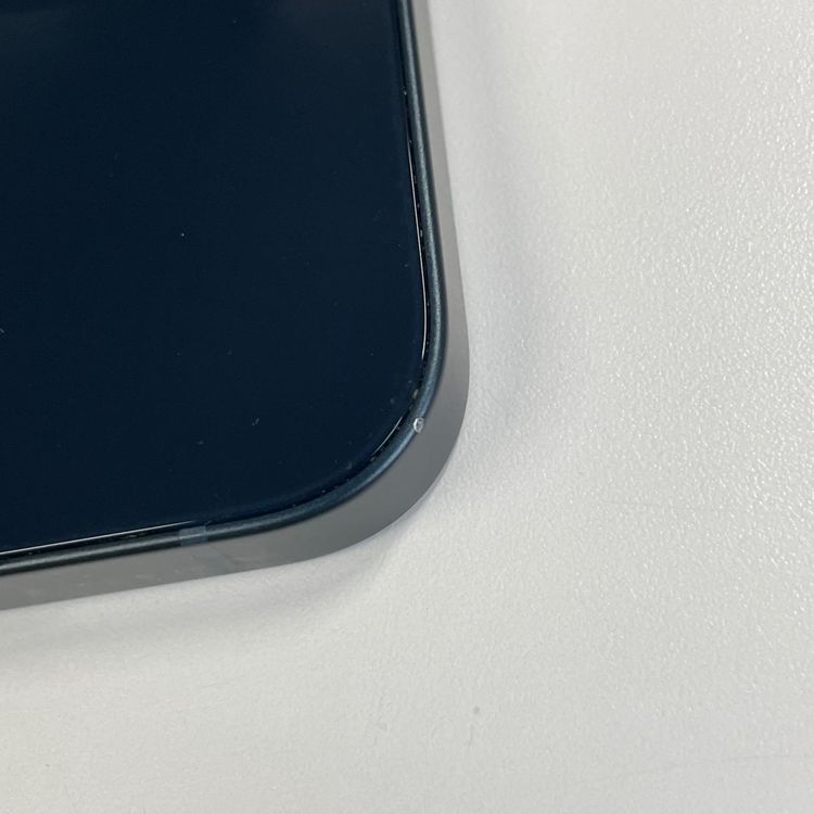 ���������¡��� iPhone 13 128GB �ߥåɥʥ��� SIM���å������