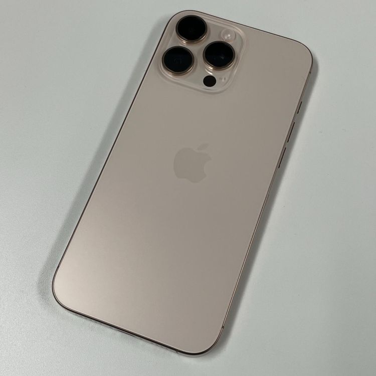 iPhone 16 Pro Max 1TB ǥȥ˥