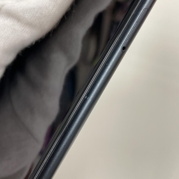 iPhone SE(��3����) 64GB �ߥåɥʥ��� SIM���å������