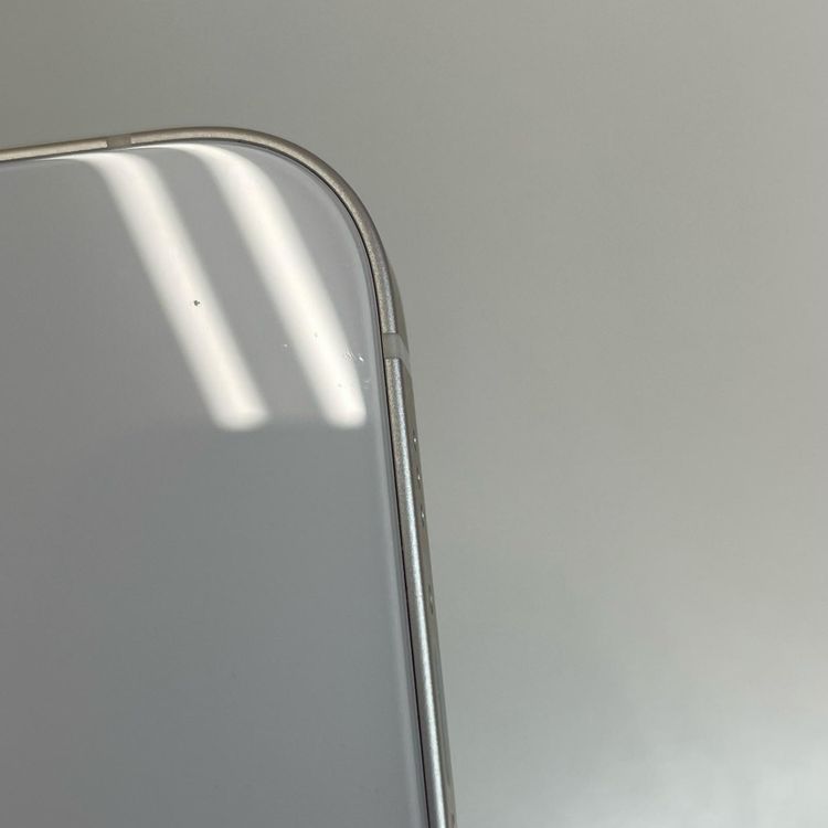 ���������¡��� iPhone 14 128GB �������饤�� SIM���å������