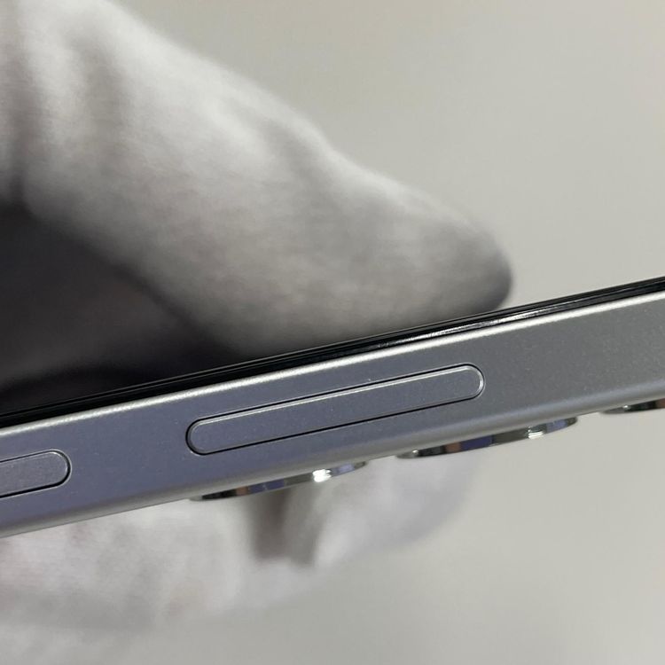 ���������¡��� A5 5G OPG06 �ۥ磻�� SIM���å������