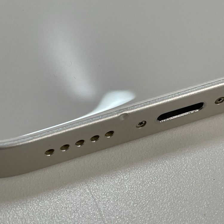 ���������¡��� iPhone 14 128GB �������饤�� SIM���å������