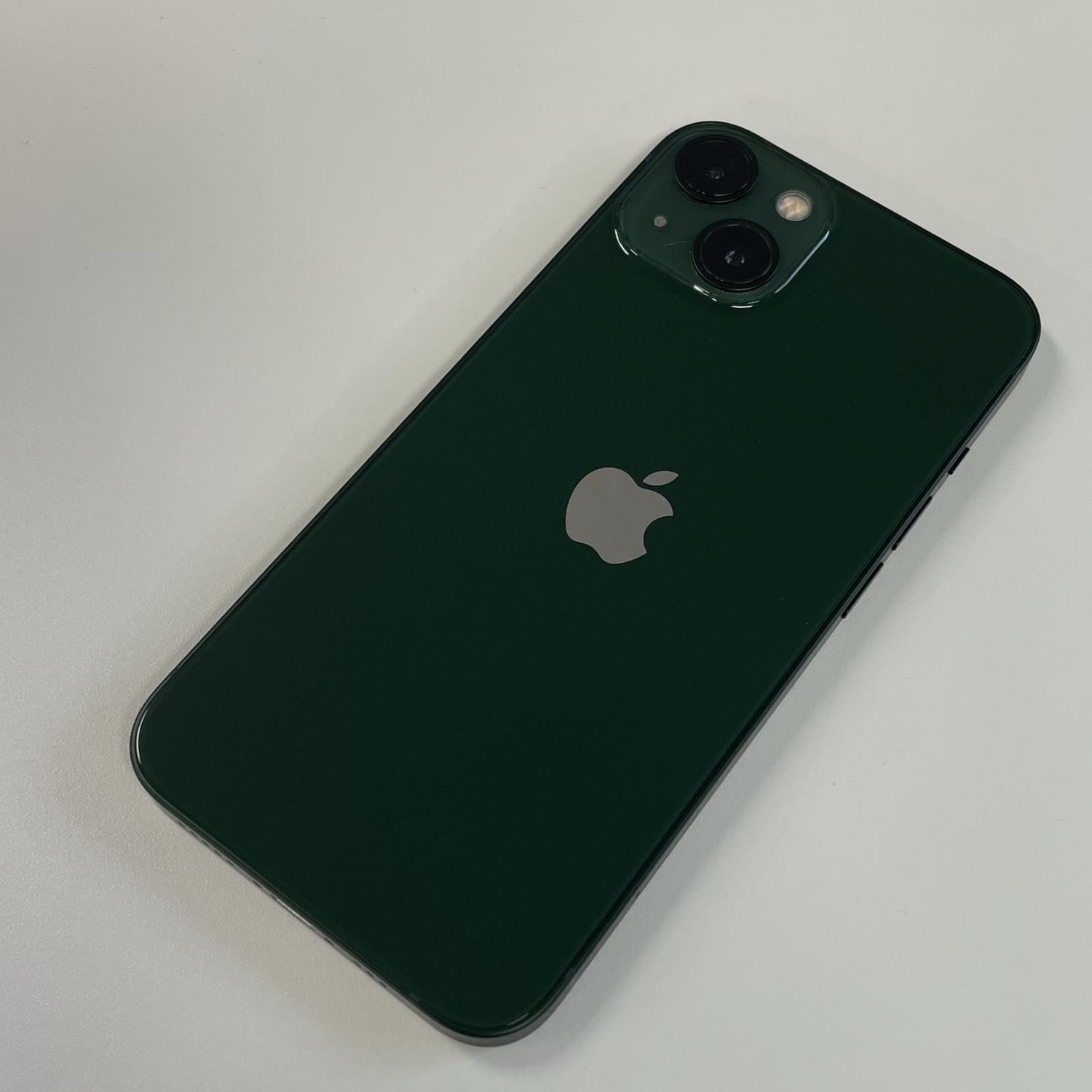 ムスビー｜iPhone 13 128GB グリーン SIMロック解除済【iPhone13 au 
