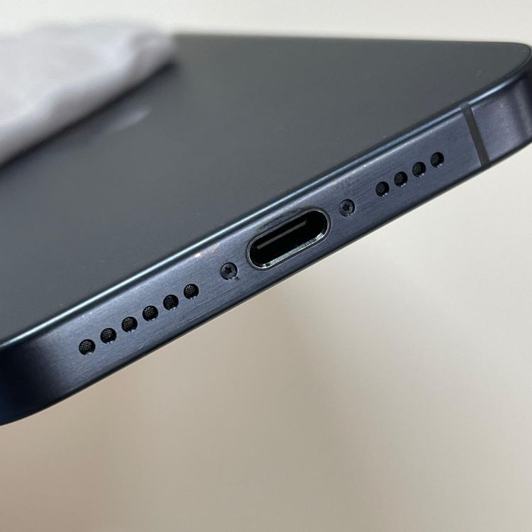 iPhone 15 Pro Max 256GB �֥롼�����˥��� SIM���å������