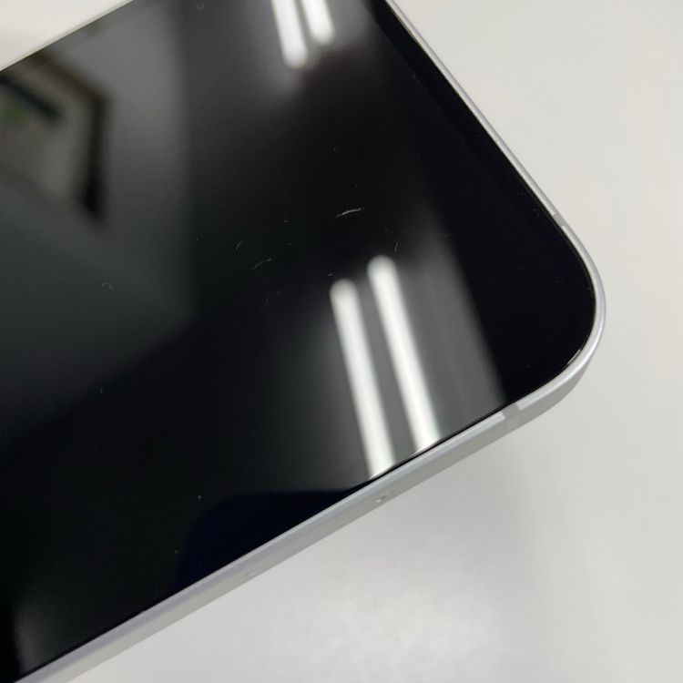 ���������¡��� iPhone 16e 128GB �ۥ磻�� SIM���å������