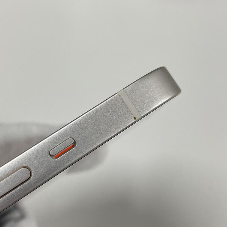 iPhone 13 128GB 饤 SIMå