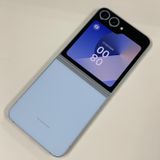 ���������¡��� Galaxy Z Flip6 SCG29 256GB �֥롼 SIM���å������