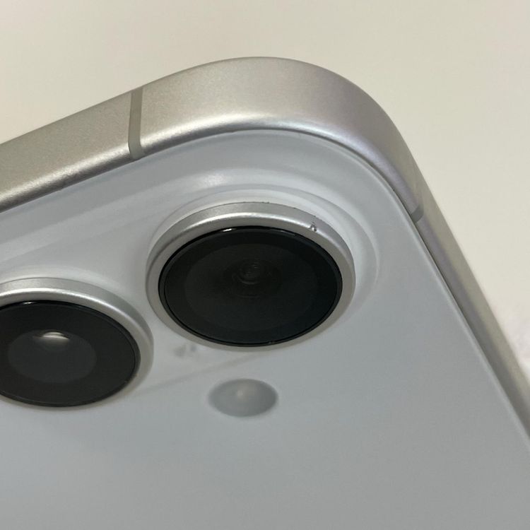 iPhone 17 256GB �ۥ磻�� SIM���å������