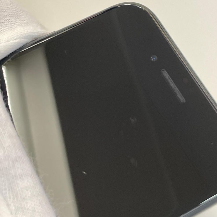 ���������¡��� iPhone SE(��3����) 64GB �ߥåɥʥ��� SIM���å������