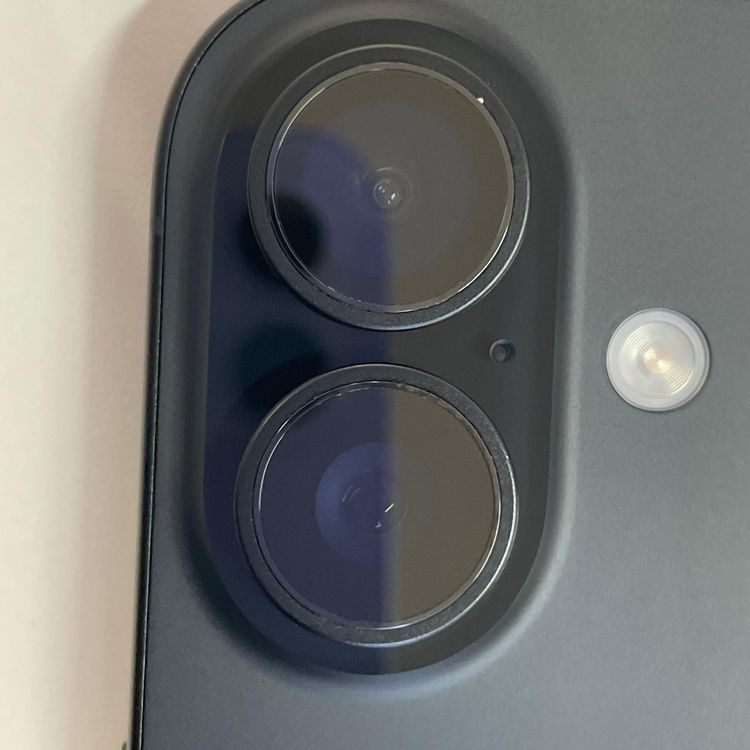 ���������¡��� iPhone 16 128GB �֥�å� SIM���å������