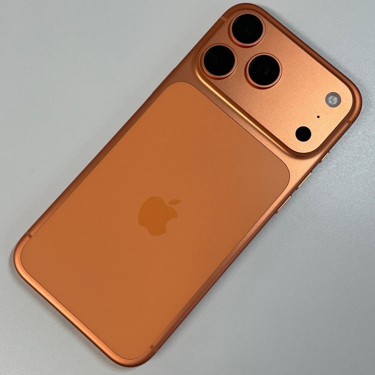 iPhone 17 Pro Max 256GB �����ߥå������ SIM���å������