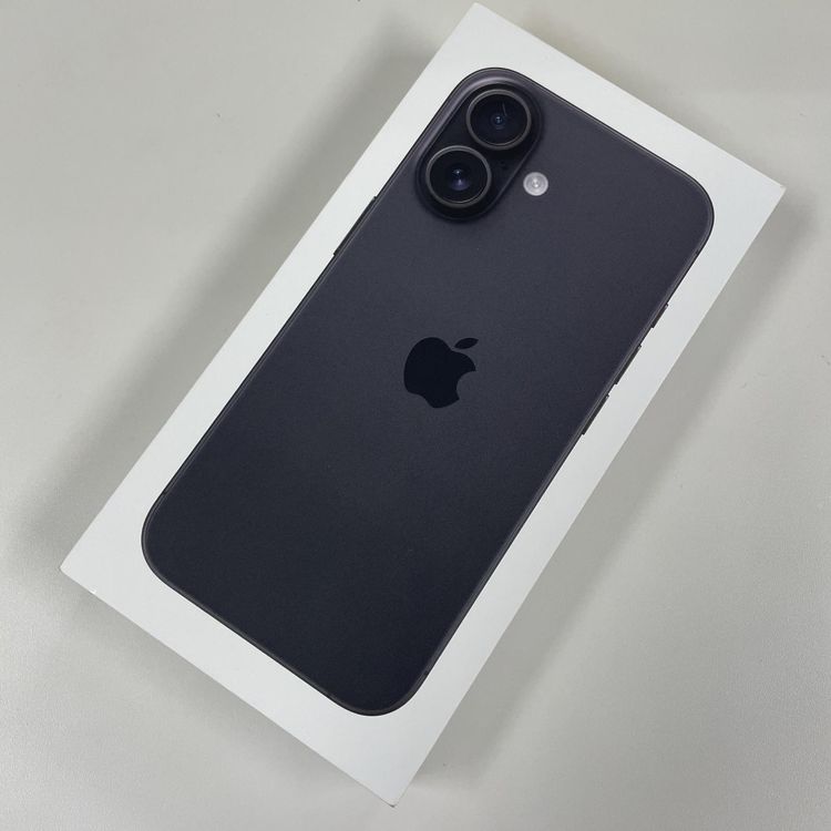 iPhone 16 128GB �֥�å� SIM���å������