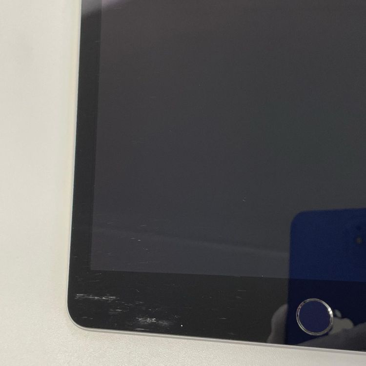 ���������¡��� iPad ��9���� WiFi+Cellular 64GB ����С� SIM���å������