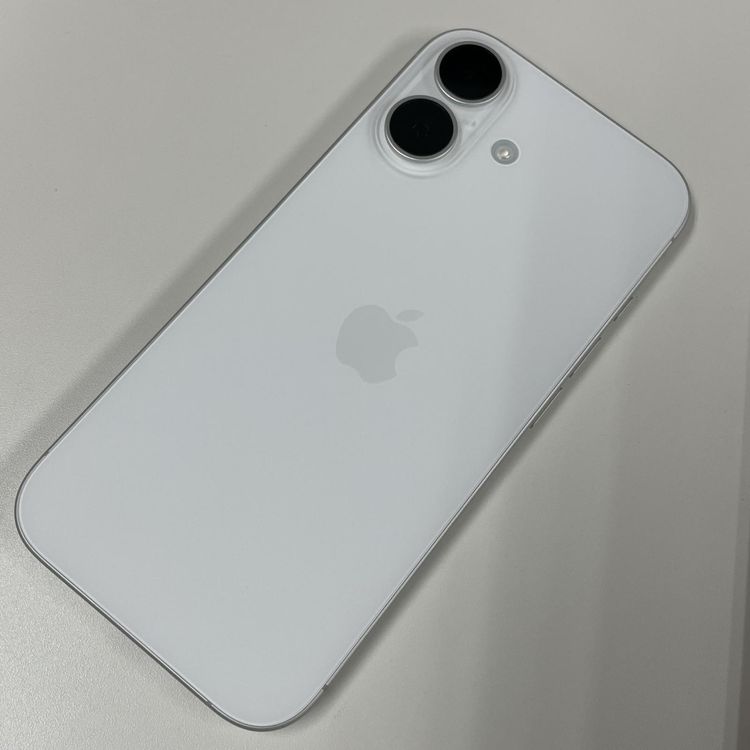 iPhone 17 256GB �ۥ磻�� SIM���å������