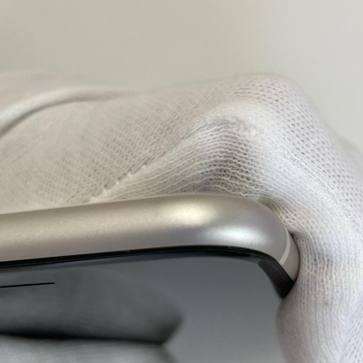 ���������¡��� iPhone SE(��3����) 64GB �������饤�� SIM���å������