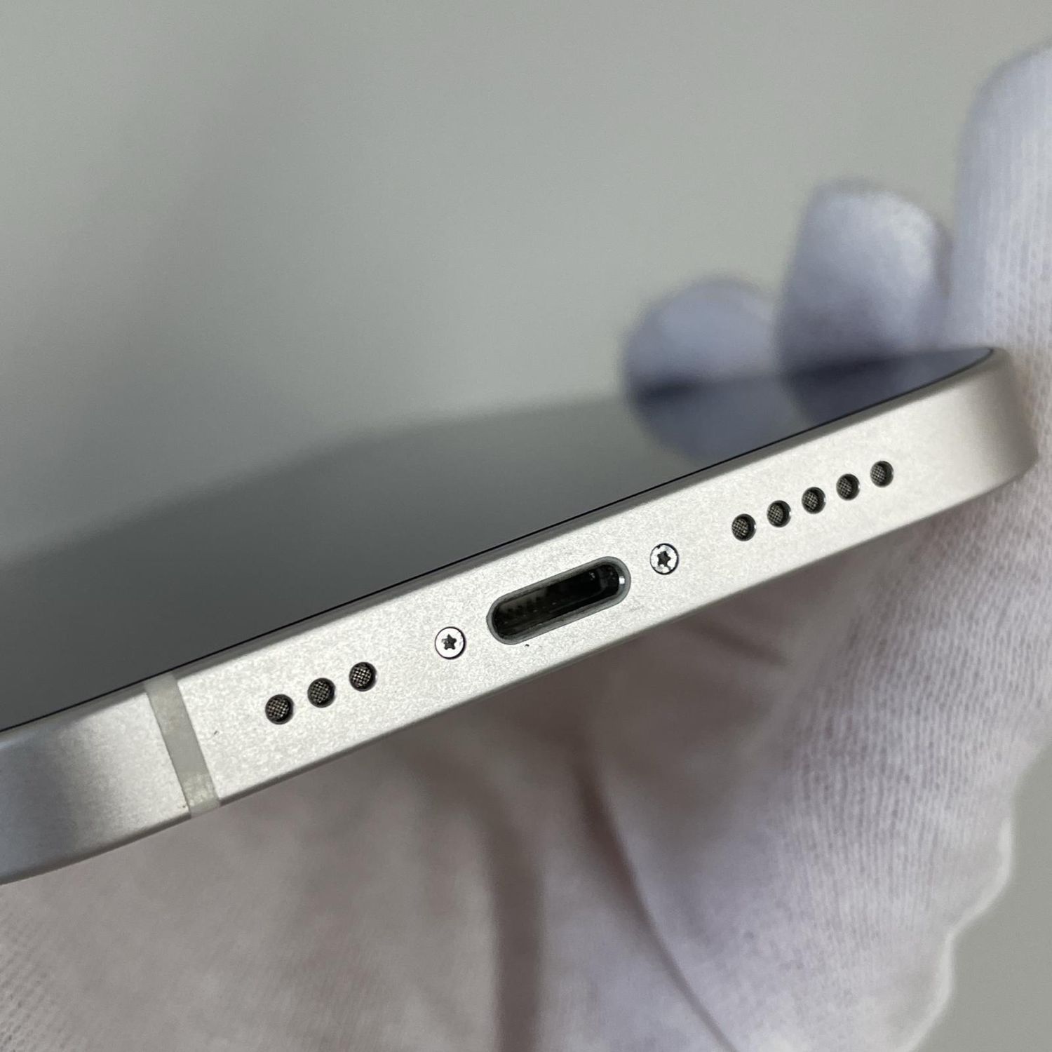 ムスビー｜☆利用制限〇☆ iPhone 12 128GB ホワイト SIMロック解除済 