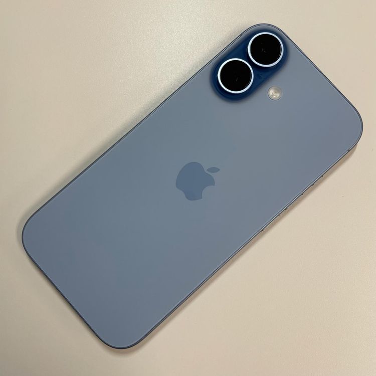 iPhone 17 256GB �ߥ��ȥ֥롼 SIM���å������