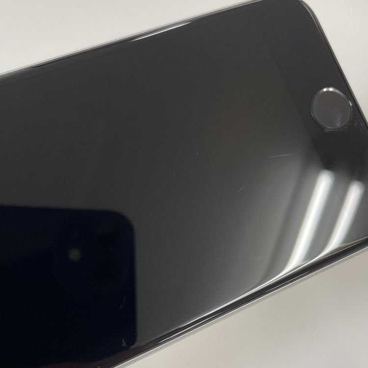 ���������¡��� iPhone SE(��2����) 64GB �ۥ磻�� SIM���å������